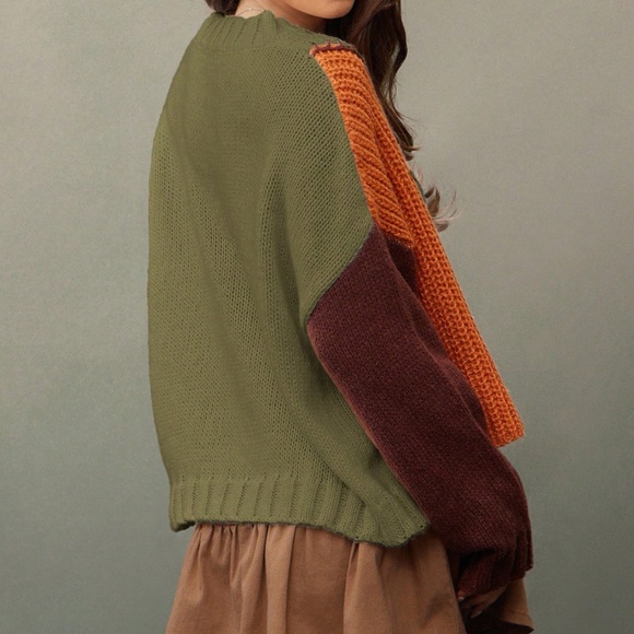 Cozy Color block Cable Knit Round Neck Oversized Sweater Top - Picture 2 of 5